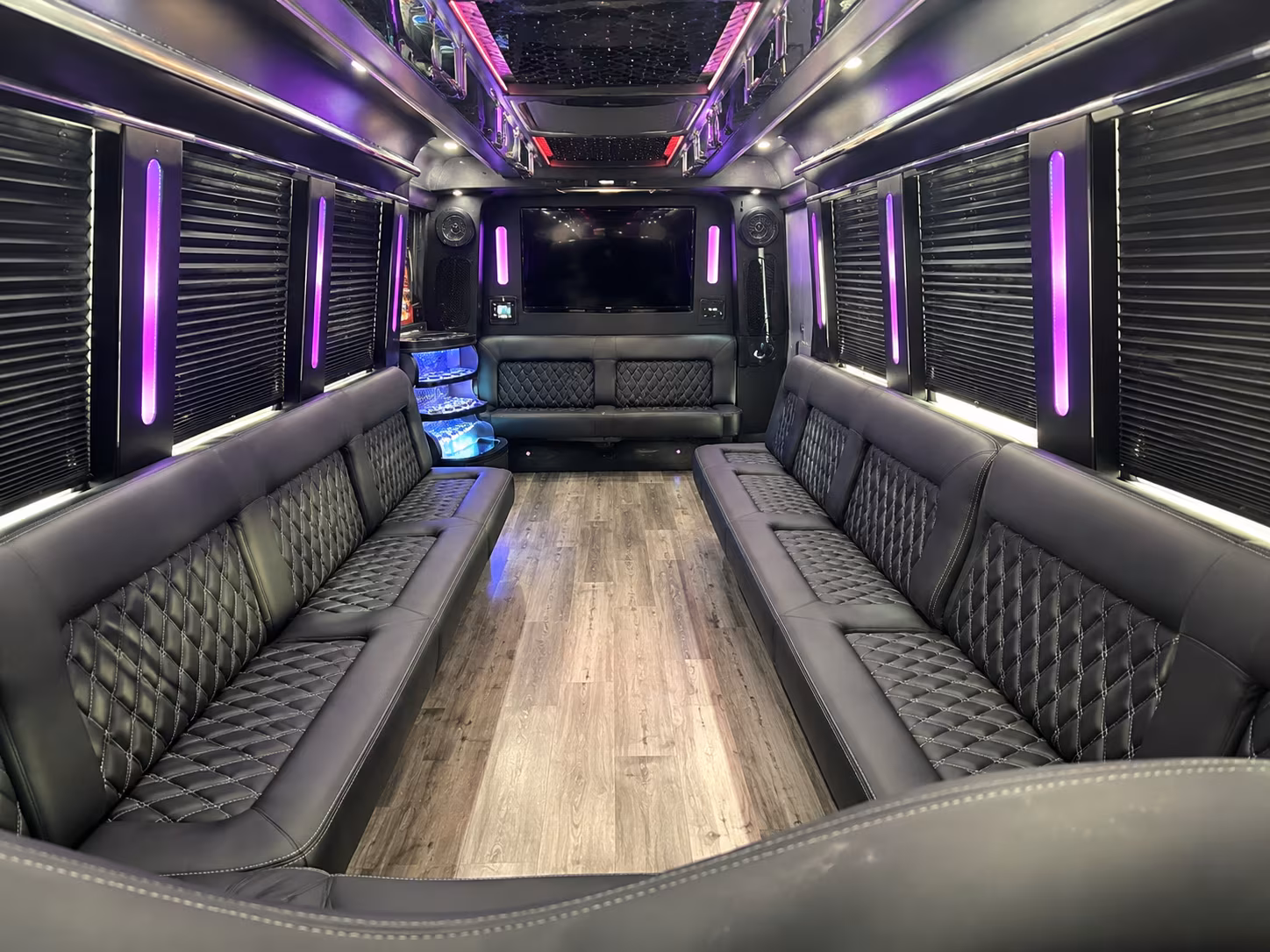 Dunwoody Winery Tour & Pub Crawl Transportation