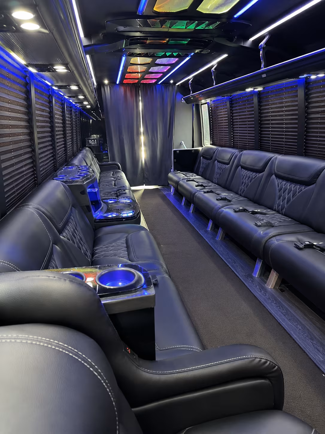 Macon Winery Tour & Pub Crawl Transportation party bus exterior